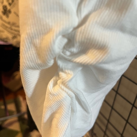 - NWT leisure athletic workout loungewear top. Better than lululemon and Halara - Picture 5 of 6